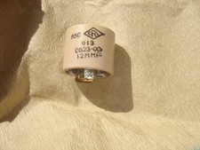 NOS Vintage Centralab CRL capacitor de maçaneta de cerâmica 5kV 12pF comprar usado NOS Vintage Centralab CRL capacitor de maçaneta de cerâmica 5kV 12pF comprar usado  Enviando para Brazil