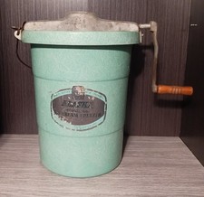 Máquina de sorvete vintage Alaska Hostess 4 qt fibra de vidro manivela aquática comprar usado  Enviando para Brazil