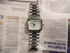Relógio Nixon The Player - Alguns arranhões na superfície de cristal e pulseira - Não testado comprar usado  Enviando para Brazil
