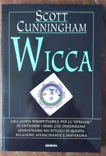 Libro. wicca. 2000 usato  Chiavari