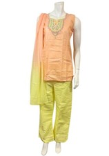 Ensemble indien femme d'occasion  Épinay-sur-Seine