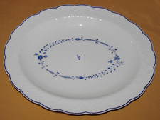 Plat ovale porcelaine d'occasion  Montmoreau-Saint-Cybard