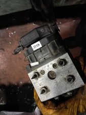 30856098 pompa abs usato  Italia