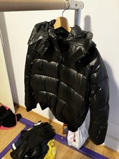 Piumino invernale nero usato  Torino