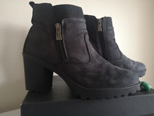 Tronchetto scarpe donna usato  Polignano a Mare