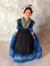 Poupee folklorique régionale d'occasion  Évin-Malmaison
