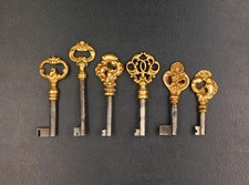 Lot old keys d'occasion  Expédié en Belgium