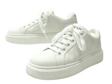 Chaussures baskets prada d'occasion Chaussures baskets prada d'occasion  France