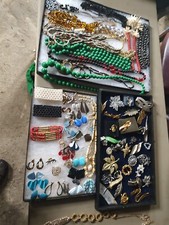 Vintage jewelry lot for sale  Pitcher