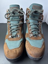 Vasque hiking boots for sale  Shrewsbury