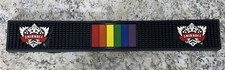 Novo Raro Smirnoff Vodka Orgulho Gay Tapete Derramamento Barra LBGTQ Arco-íris 24”x3.5” Novo em folha, usado comprar usado  Enviando para Brazil