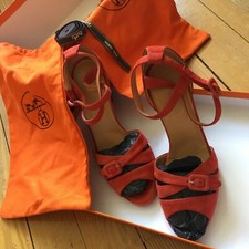 Chaussures talons daim d'occasion  Cavalaire-sur-Mer