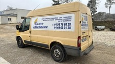Pare chocs centrale d'occasion  Villegusien-le-Lac