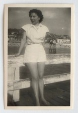 Jeune femme élégante d'occasion  Rouen-