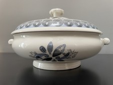 Wedgwood persephone serving for sale Wedgwood persephone serving for sale  LONDON