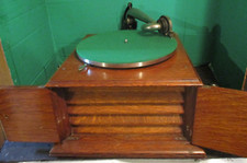Antique victrolatype model for sale  Lowell
