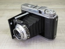 Macchina fotografica pieghevol usato  Spedire a Italy