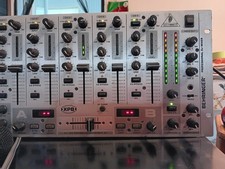 Behringer VMX 1000-DJ mixer OLD ONE-SEM USB, TESTADO, FUNCIONANDO comprar usado Behringer VMX 1000-DJ mixer OLD ONE-SEM USB, TESTADO, FUNCIONANDO comprar usado  Enviando para Brazil