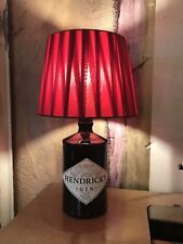 Lampada gin hendrick usato Lampada gin hendrick usato  Martinsicuro