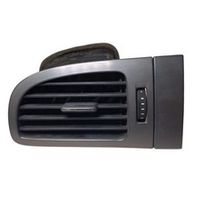 Dash left vent for sale  Sault Sainte Marie