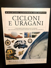 Cicloni uragani biblioteca usato  Cirie