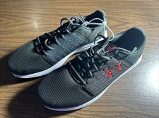 Usado, Tênis de corrida Under Armour masculino 11.5 Surge SE 3021231-101 cinza carvão logotipo vermelho comprar usado  Enviando para Brazil