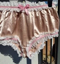 Vtg style glossy for sale  HEREFORD