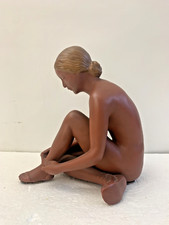 Scultura ceramica raff. usato  Chiavenna
