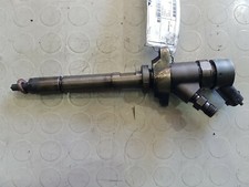 Iniettore diesel peugeot usato  Sant Alessio in Aspromonte