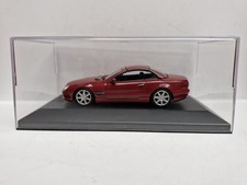 Minichamps 400032031 Mercedes SL 2001 1/43 MIB w zamiennej szafie otwieranej ro na sprzedaż  PL