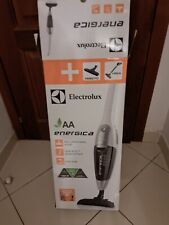 Scopa elettrica con usato  Prato