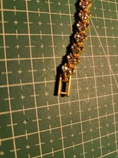 Bracelet doré d'occasion  Équeurdreville-Hainneville