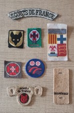 Ensemble insignes ancien d'occasion  Champs-sur-Marne
