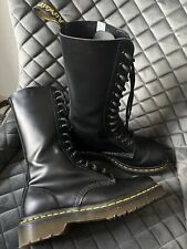 Stivali dr. martens usato  Spedire a Italy