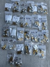 Lote de 57 peças fechadura e chaves de armário tipo misto - estilo misto - acabamento misto comprar usado Lote de 57 peças fechadura e chaves de armário tipo misto - estilo misto - acabamento misto comprar usado  Enviando para Brazil