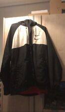 Manteau nike d'occasion  Baisieux