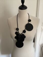 Collier noir caoutchouc d'occasion  Andeville