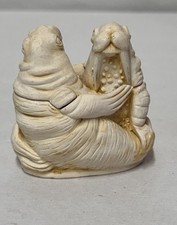 Caixa de bugigangas Harmony Kingdom duas morsas "Love Seat" - Feita na Inglaterra 1994 comprar usado  Enviando para Brazil