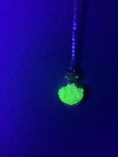 Collier fiole verre d'occasion  Champs-Sur-Yonne