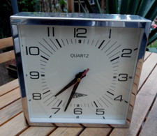 Vintage pendule carrée d'occasion  Yerres