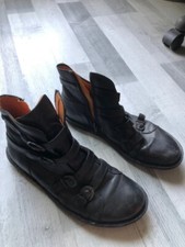 Bottines kickers noires d'occasion  Angoulême