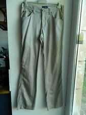 Pantalon femme armani d'occasion  La Caillère-Saint-Hilaire