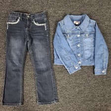 Girls clothing lot for sale  Addison