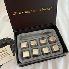 Conjunto de pedras de uísque cubos de gelo reutilizáveis de aço inoxidável pinças de resfriamento Amerigo NOVO, usado comprar usado  Enviando para Brazil