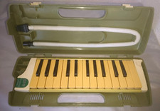 Ancien instrument musique d'occasion  Sète