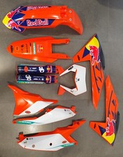 Kit plastiche ufo usato  Cosenza