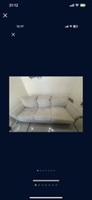 White futon sofa d'occasion  Expédié en Belgium
