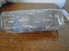 Trousse toilette transparente d'occasion  Cachan