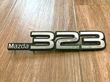 Mazda 323 logo usato  Verrayes