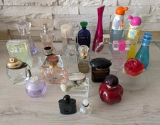 Lotto bottiglie profumo usato  Italia